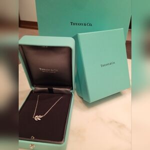 Diamond Vine Pendant